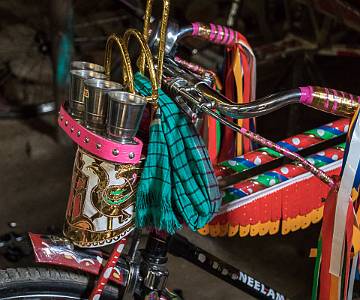 AJR-7840 Rickshaw works, Bicycle Street