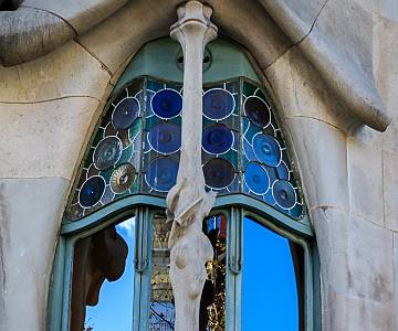 AJR-2977 Casa Batlló