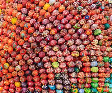 MAD-7945 Painted Eggs, Kiev