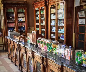 MAD-8771 Pharmacy, Asmara