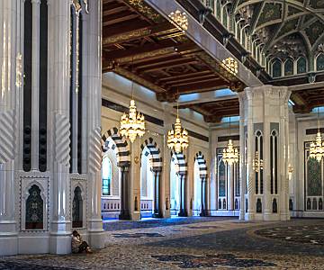 AJR-3914 Sultan Qaboos, Grand Mosque