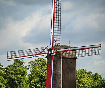 BRU-3051 Bonne Chieremolen Windmill