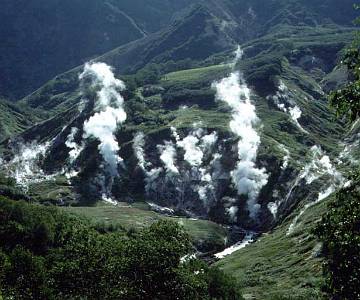 kam02_031 Valley of the Geysers, Krontosky Reserve