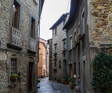 Narrow Street